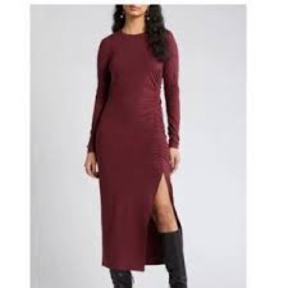 Elegant Burgundy Long Sleeve Dress